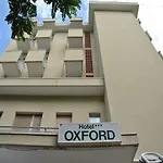 Oxford Hotel 3*