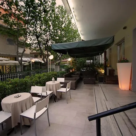 Oxford 3* Rimini