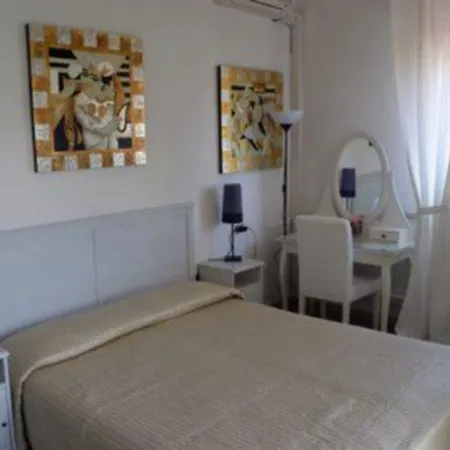 Szálloda Oxford 3*