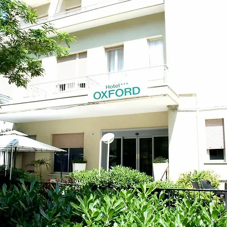 Oxford 酒店