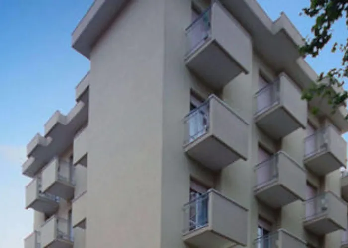 Oxford 3* רימיני