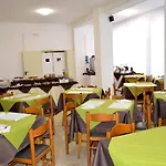 Hotel Oxford 3*