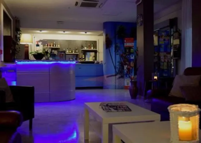 Oxford 3* ريميني